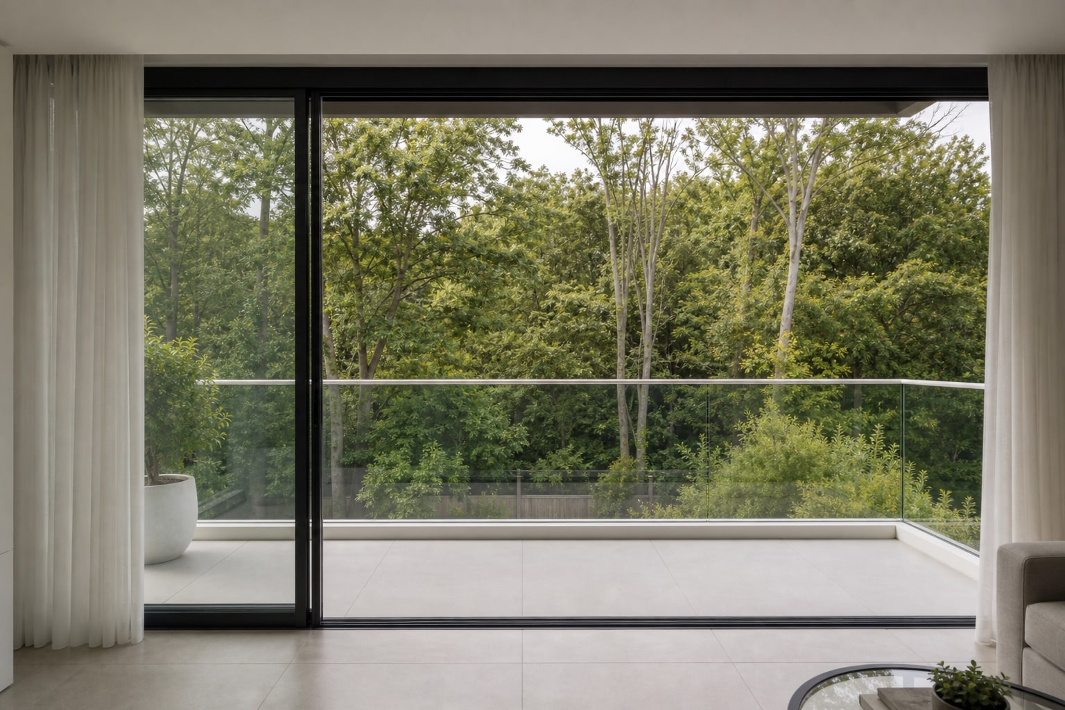 Interior view out over the frameless balustrade