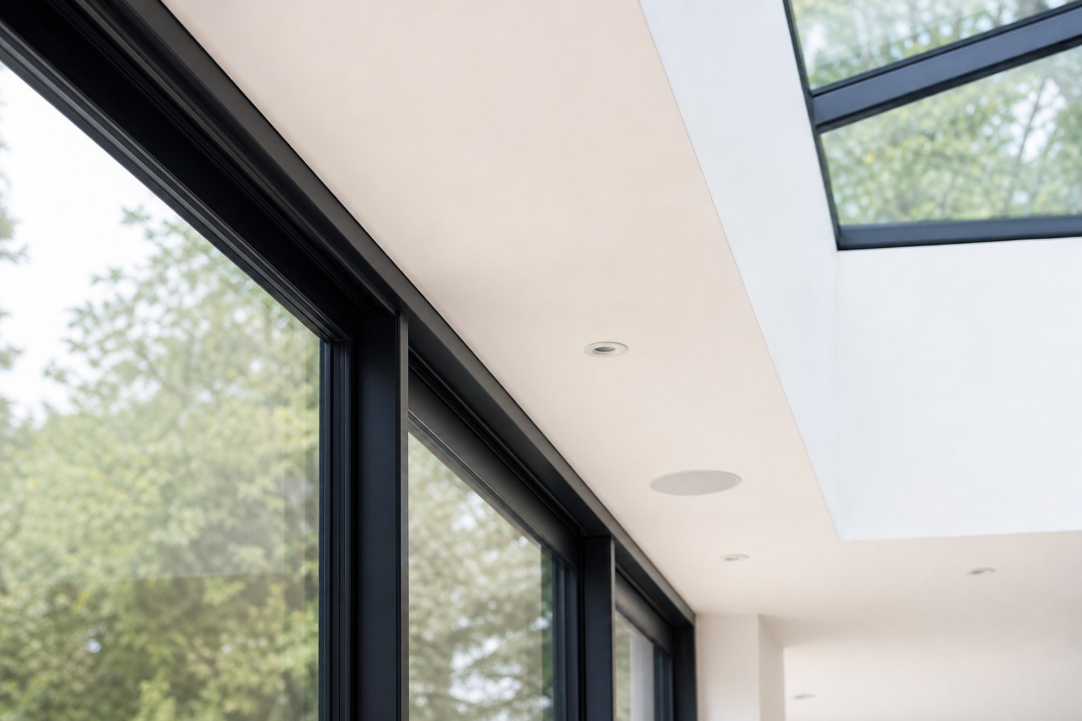 Sliding door and lantern ceiling junction detail